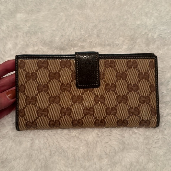 Gucci Monogram Wallet - Picture 3 of 16